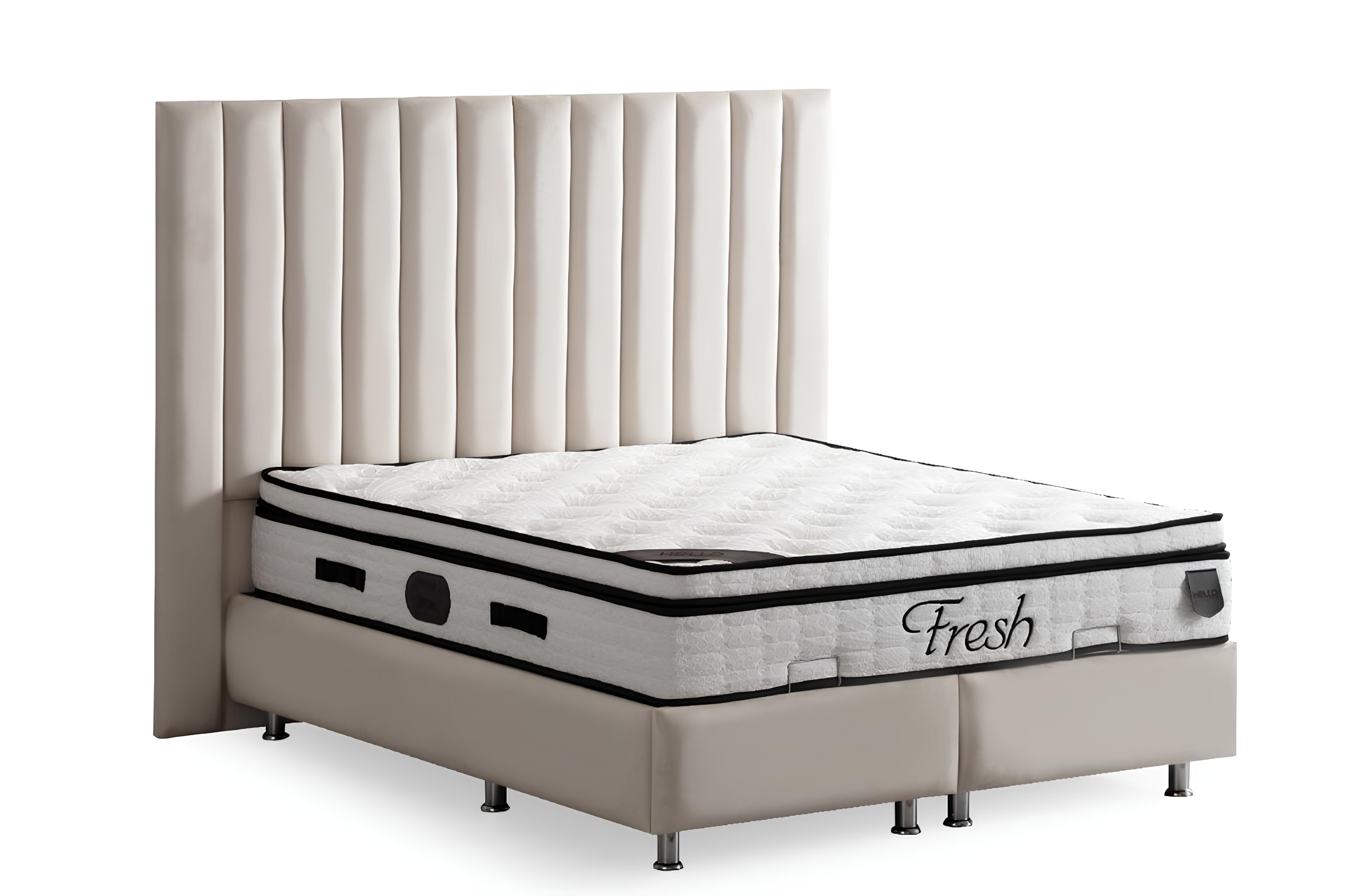 Lit Coffre en velours blanc cassé ATHENA