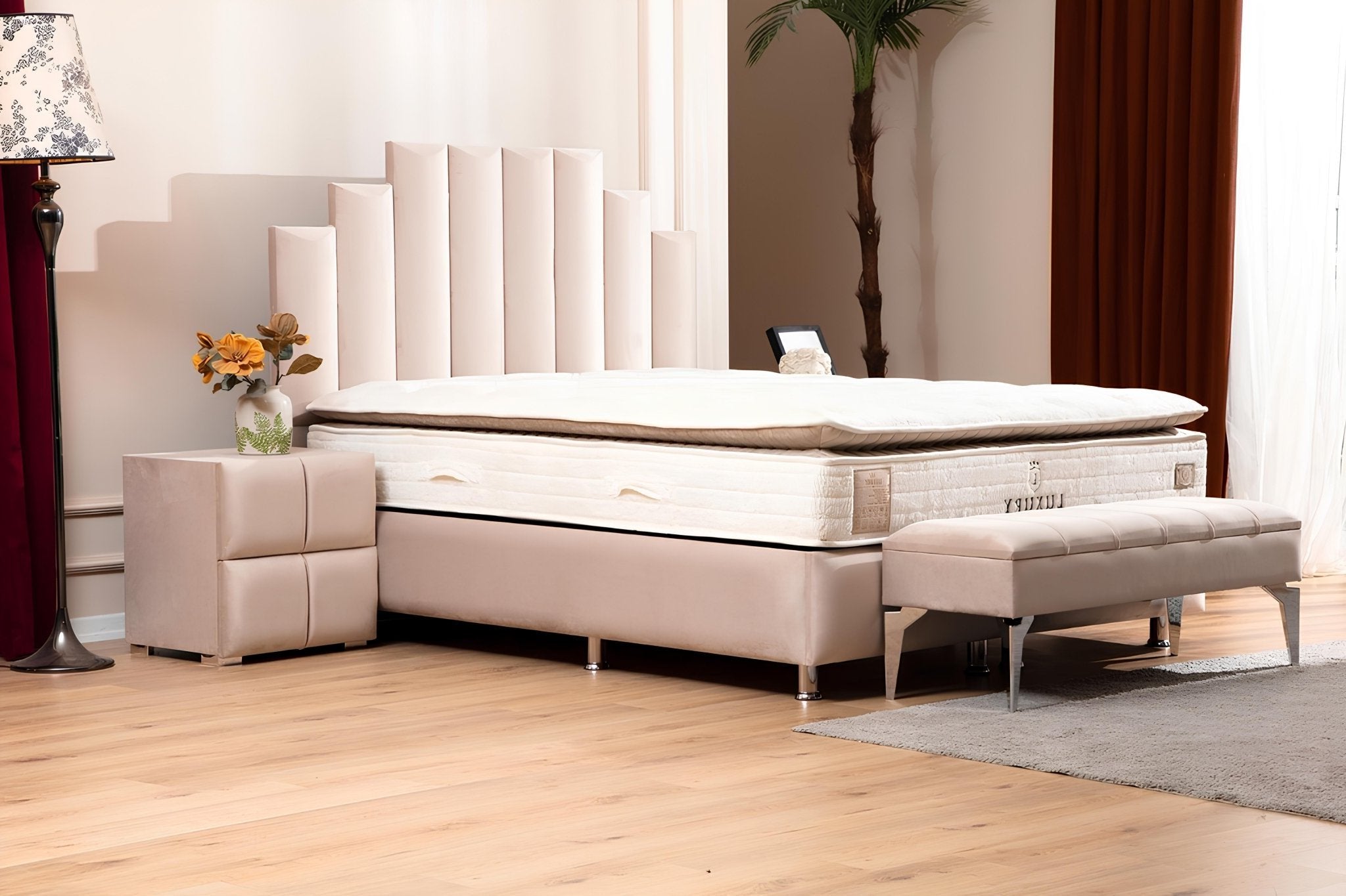 Lit Coffre en velours beige NATURA